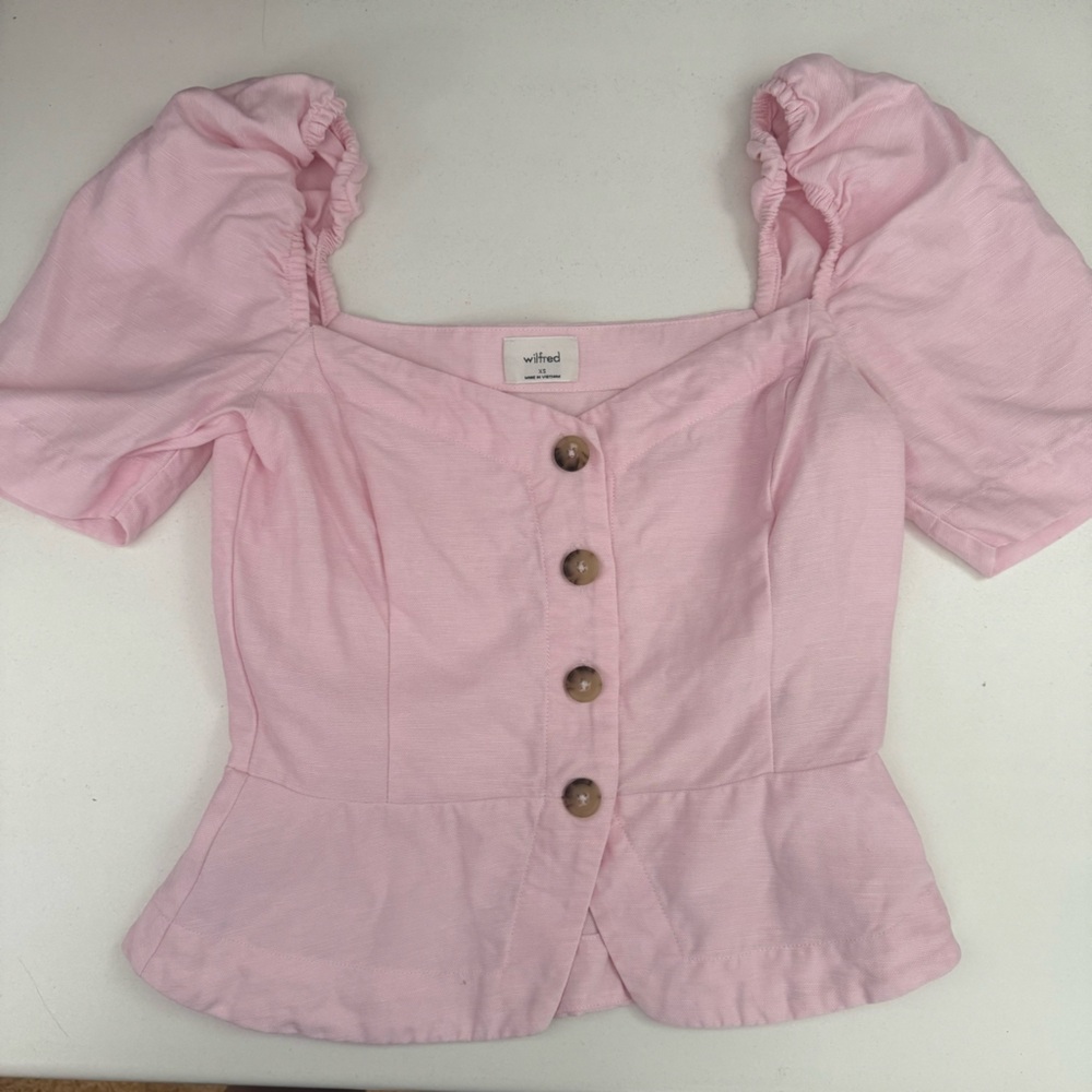 Aritzia Wilfred Janine Linen-Blend Puff Sleeve Button-Front Blouse Light Pink - Picture 6 of 6